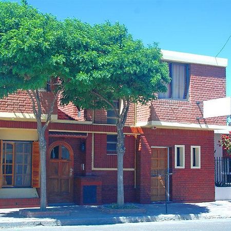 Hostel El Agora Trelew Exterior foto