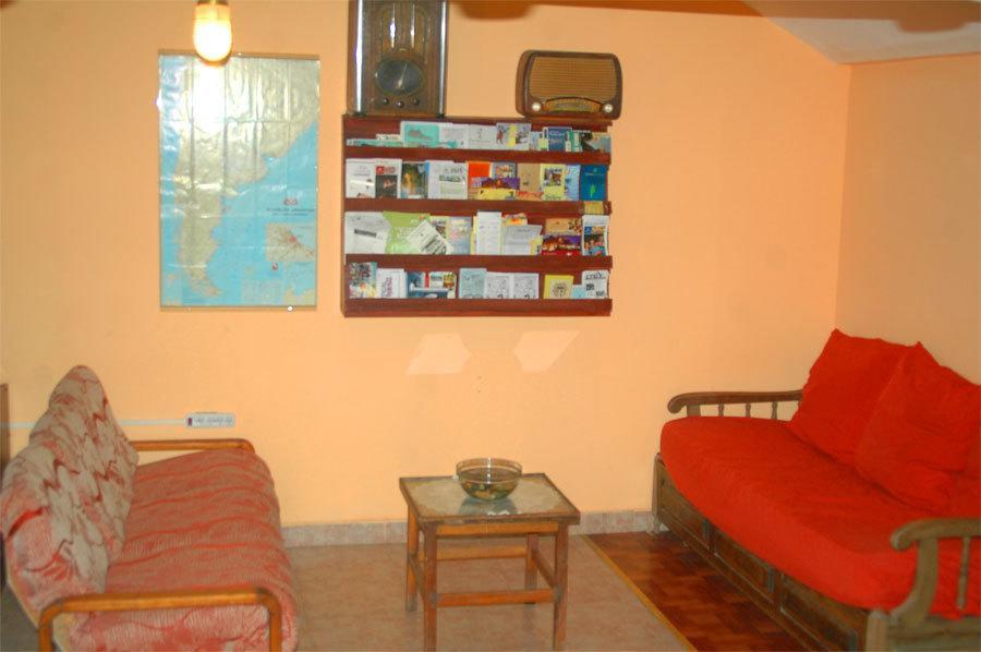 Hostel El Agora Trelew Exterior foto
